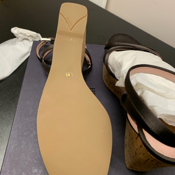 Prada Sandal Satin Brown with wood chunky heel - Picture 5 of 5